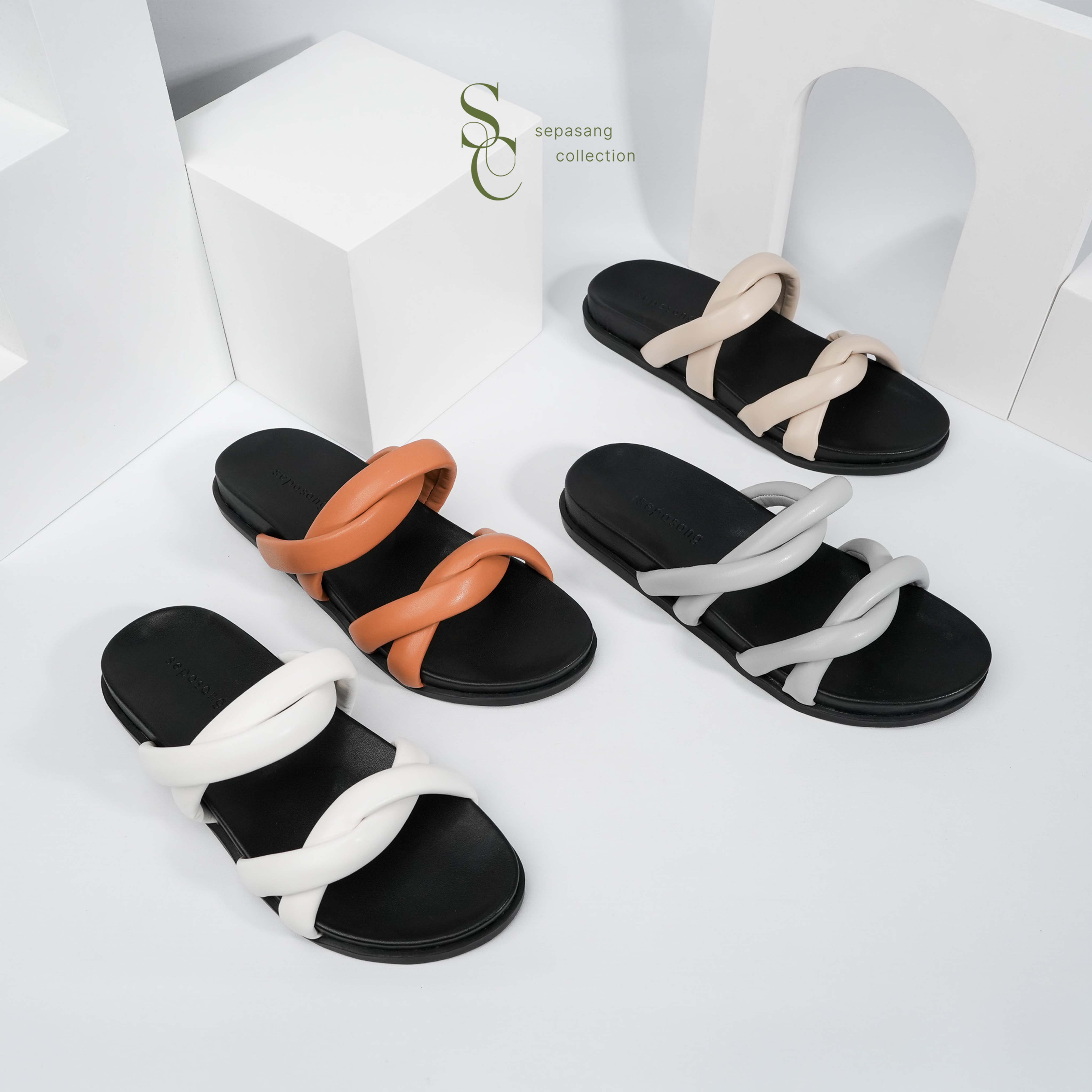 Kelly Sandal