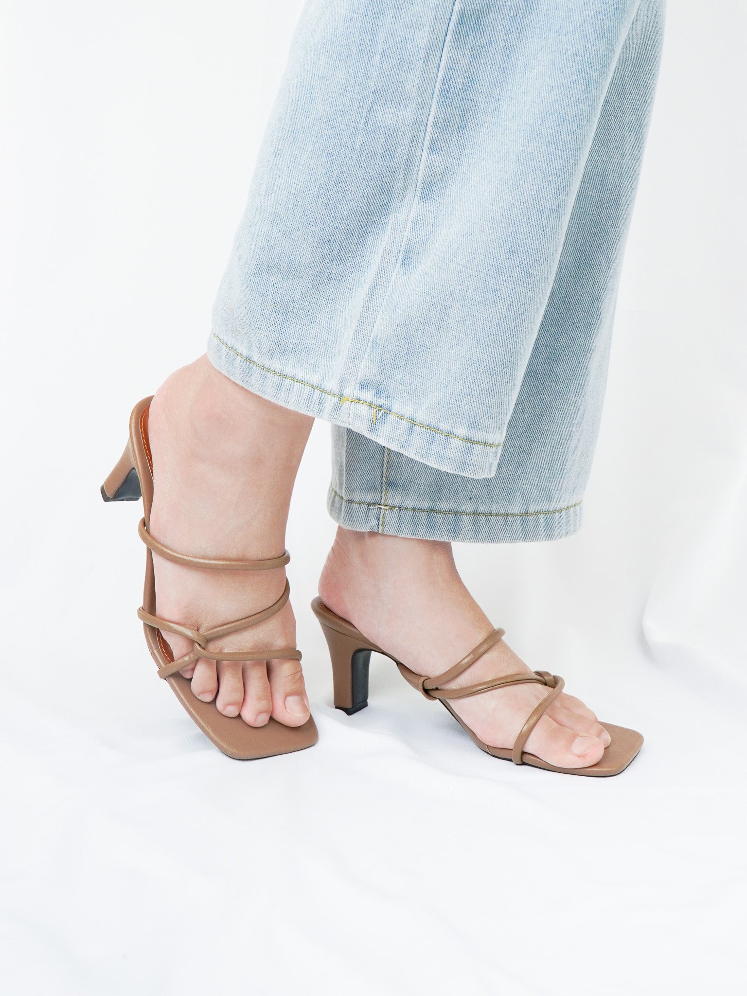 Zora Heels