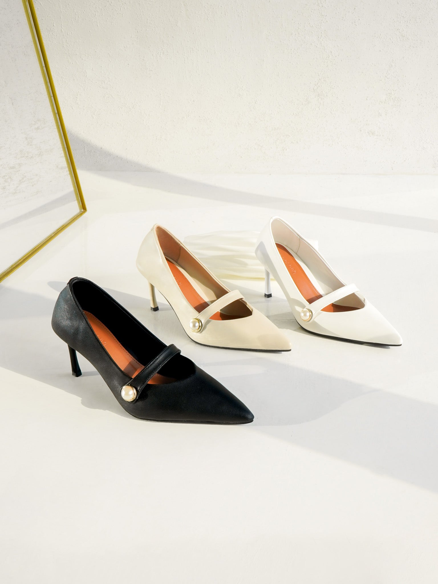 Anaya Mules